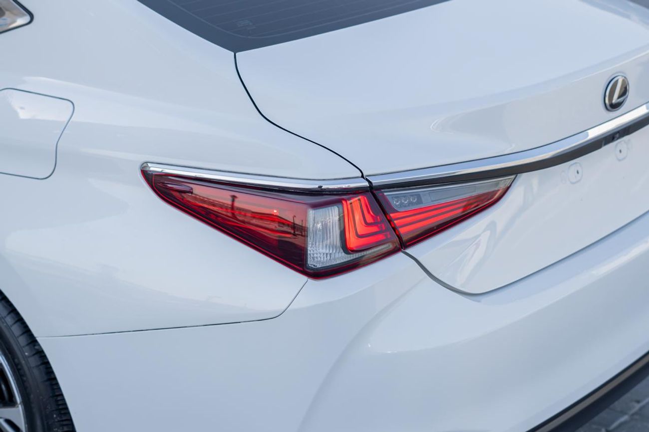 Lexus ES350 Premier 3.5L