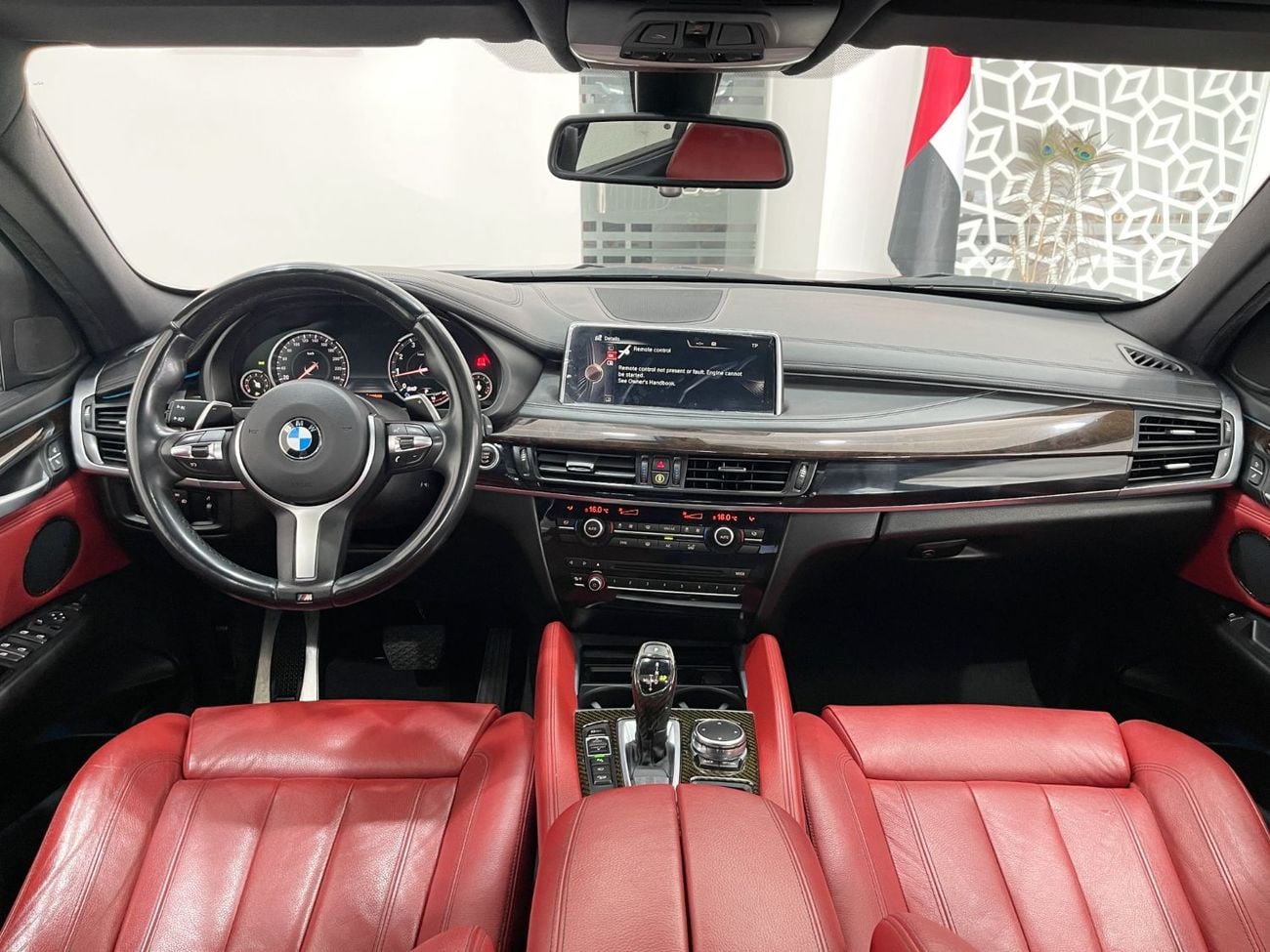 BMW X6 50i M SPORT LUXURY V8 4.4L-8CYL ORIGINAL PAINT - FULLY AGENCY MAINTAINED. AGMC-DUBAI