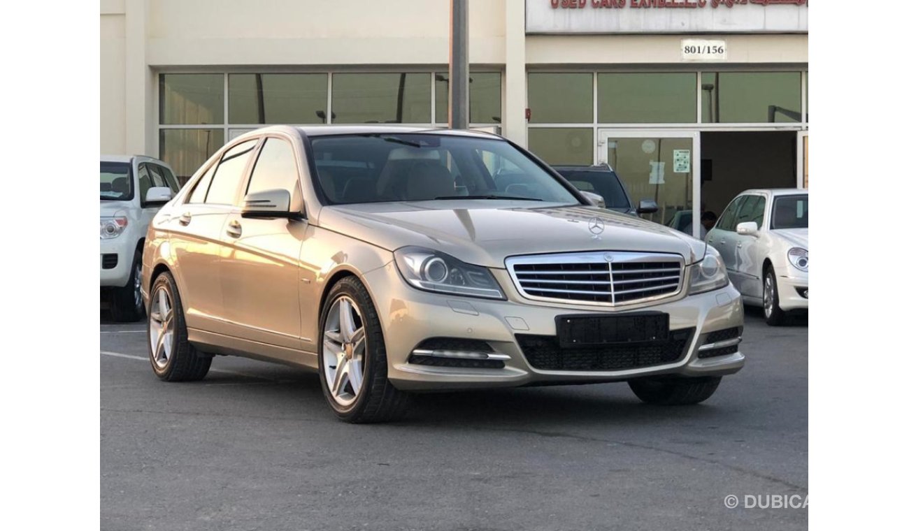 Mercedes-Benz C 200 Mercedes Benz C200 model 2012  GCC car prefect condition full option low mileage sun roof leather s