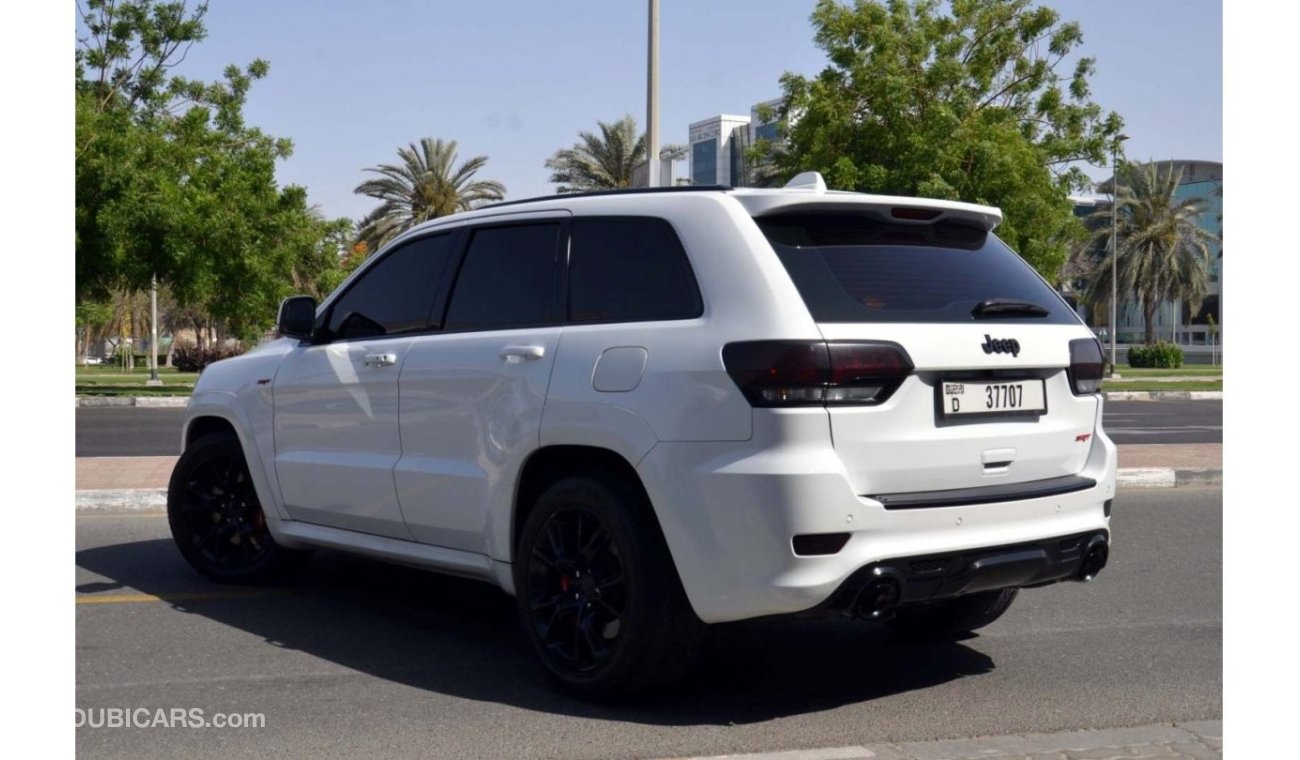 Jeep Grand Cherokee SRT 6.4L Hemi Fully Loaded