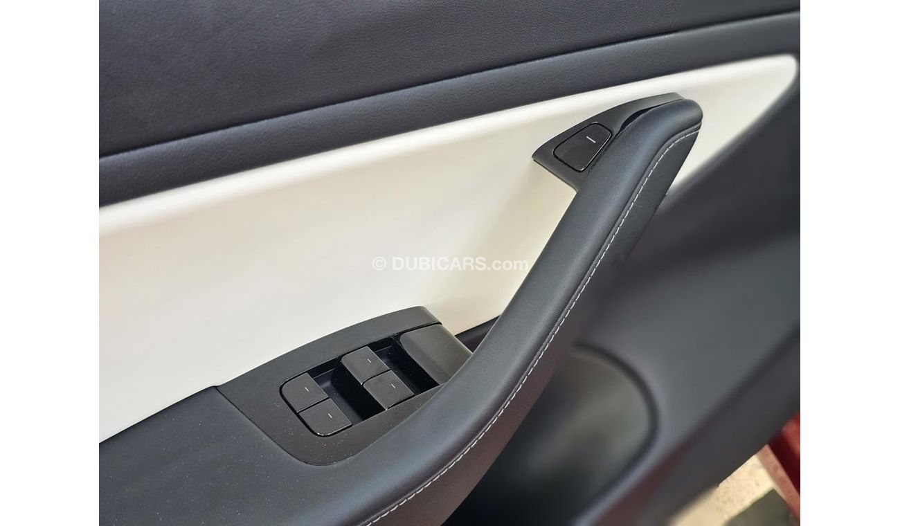 تسلا موديل 3 برفورمانس