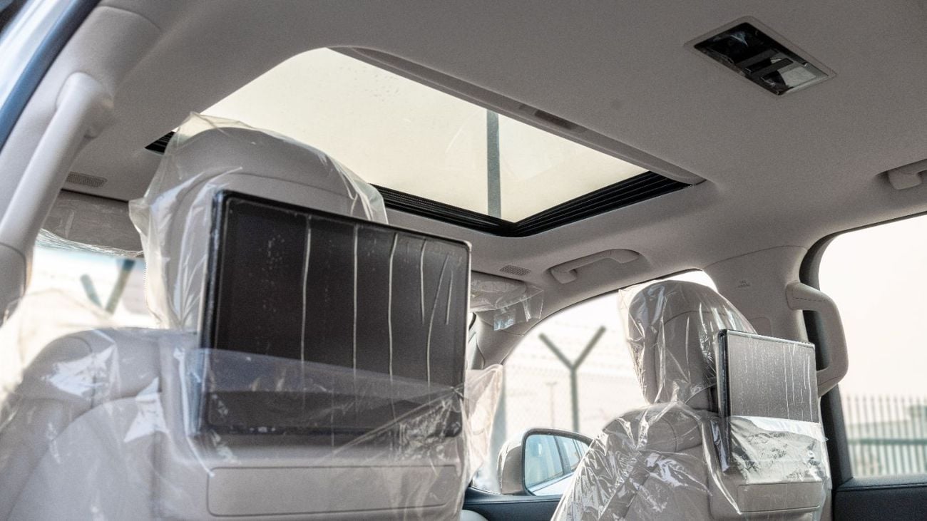 تويوتا لاند كروزر 2025 Toyota Land Cruiser VXR 3.5L AT Petrol (Without body kits) White