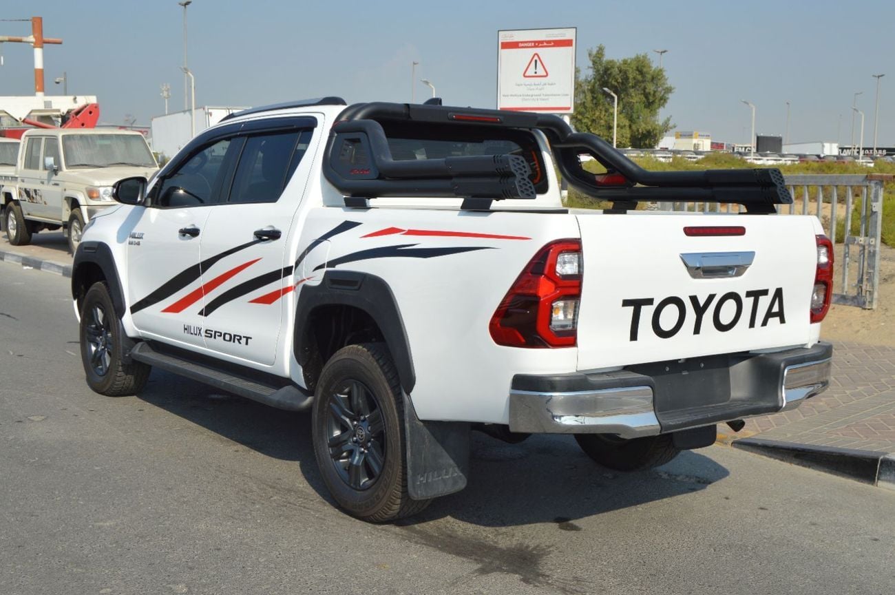 Toyota Hilux SGLX Right Hand Drive Year: 2024 Engine: 2.8L/ V4