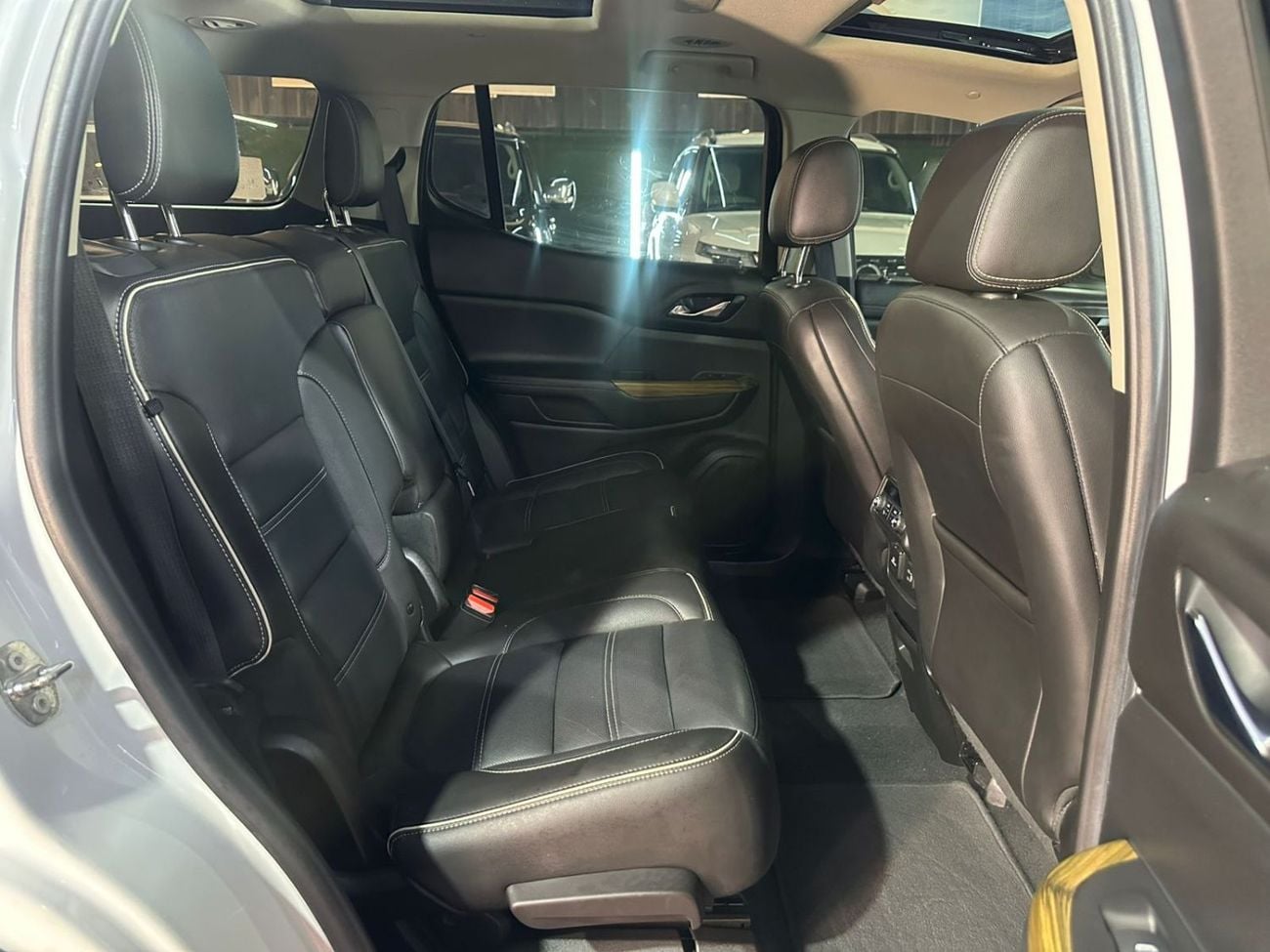 GMC Acadia DENALI