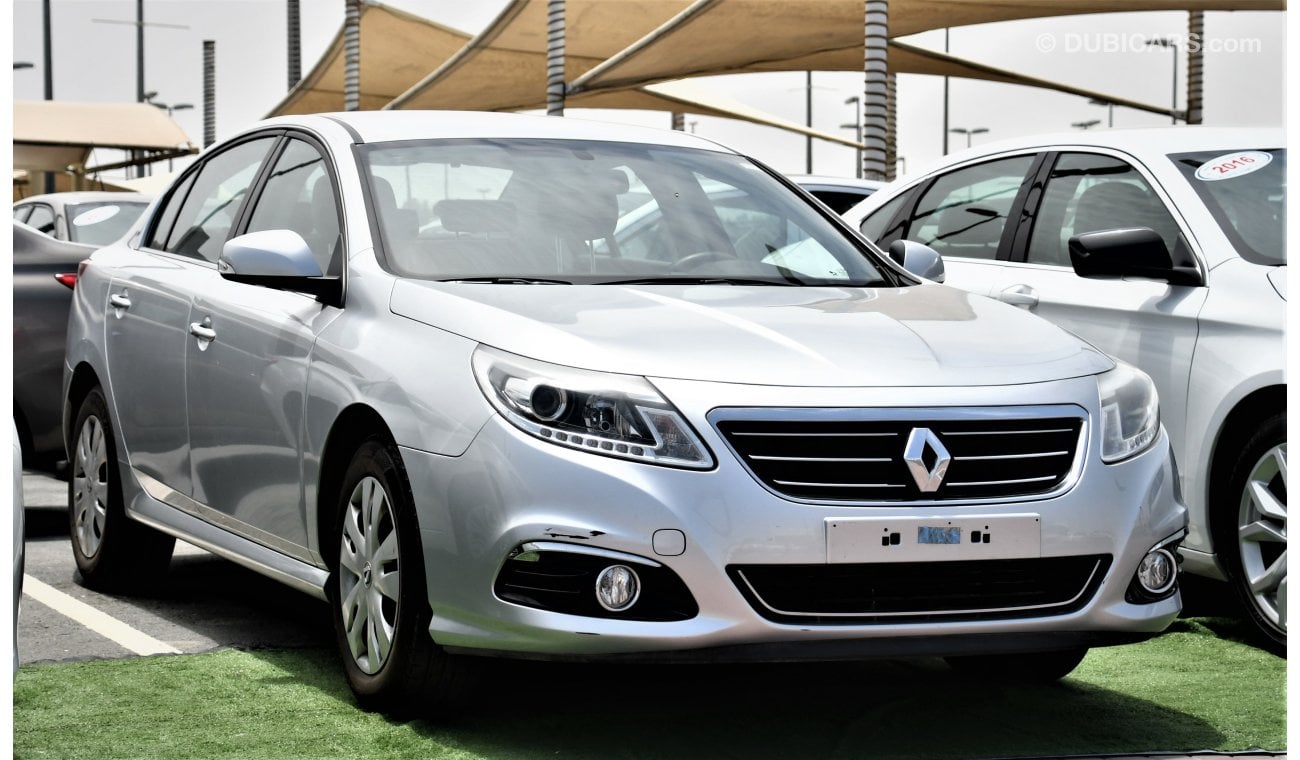 Renault Safrane 2015 SILVER GCC NO ACCIDENT NO PAIN PERFECT