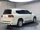 Toyota Land Cruiser VXR 5.7L 4WD