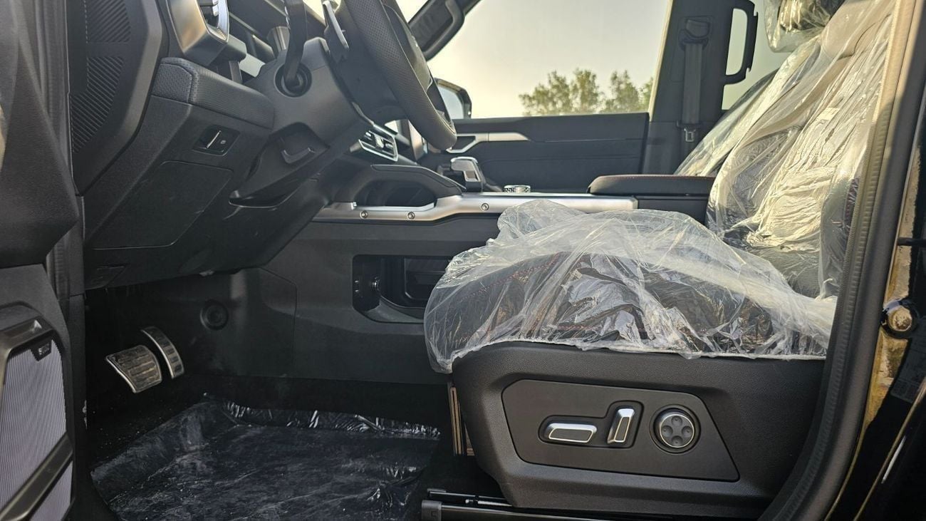 Jetour T2 2.0T CONQUER Pro 8AT 4WD 2025-2025 BLACK-BLACK (EXPORT PRICE)