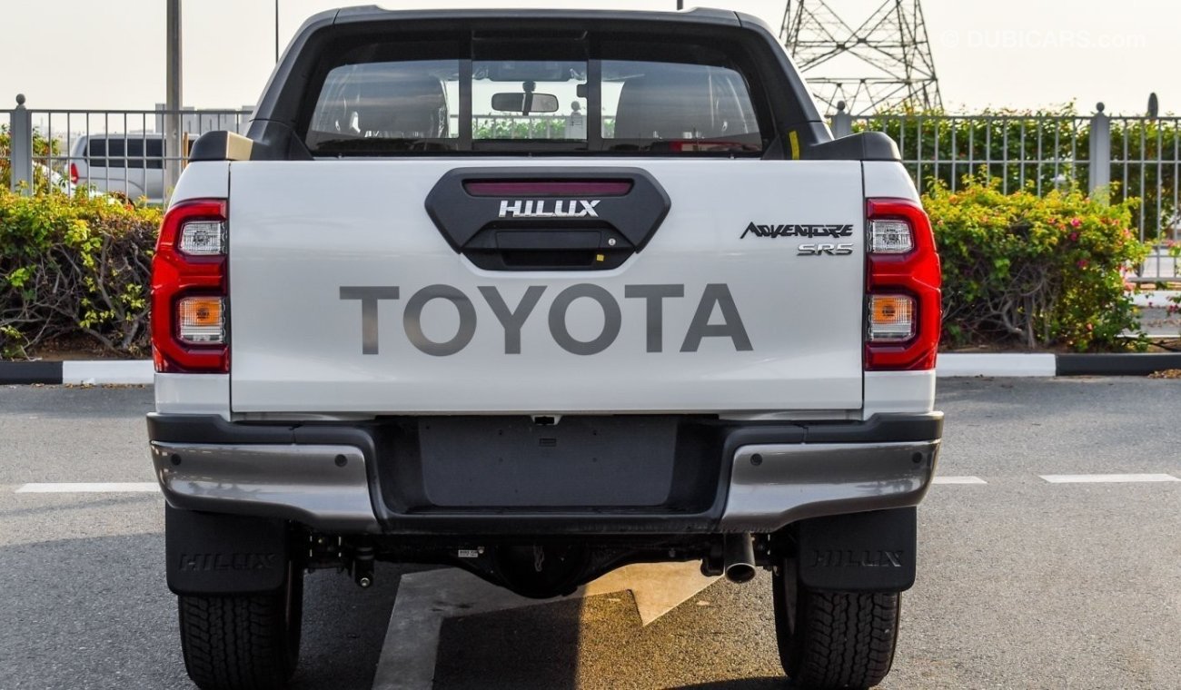 Toyota Hilux ADVENTURE SR5 2.8L M/T