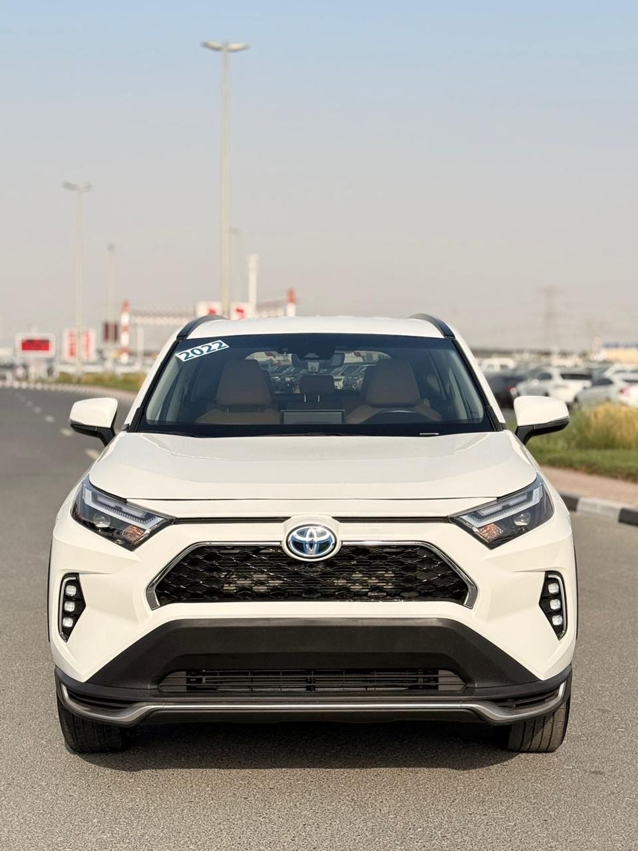 تويوتا راف ٤ XLE 2.5L