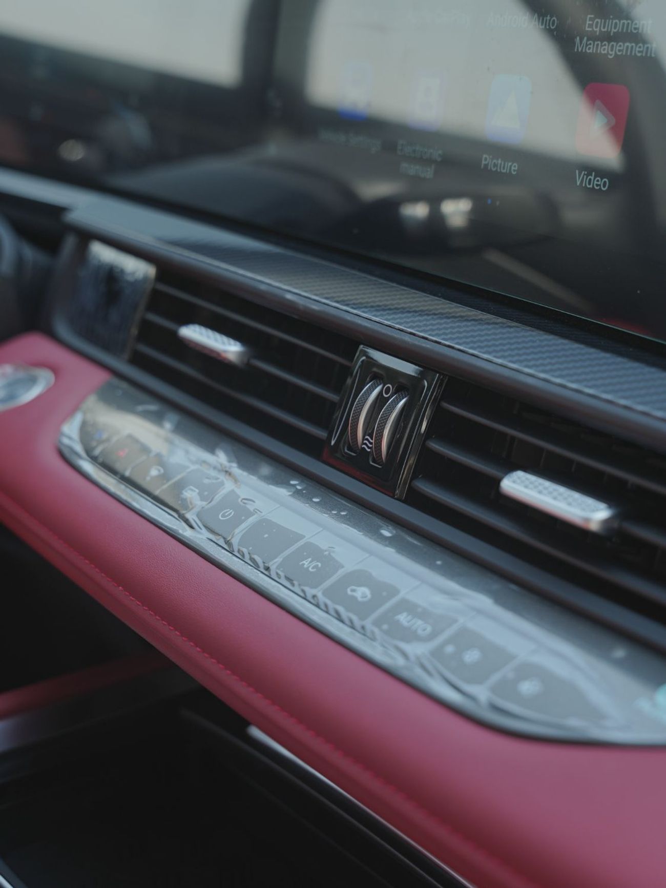 شيري تيجو 7 luxury- 0% Down Payment -Free service @ official Dealer - 6 Years warranty