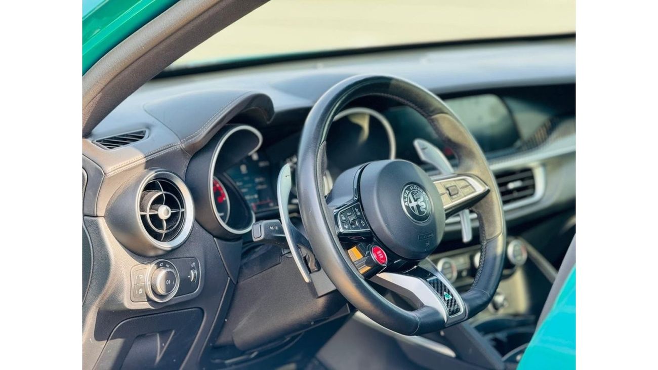 ألفا روميو ستيلفيو سوبر