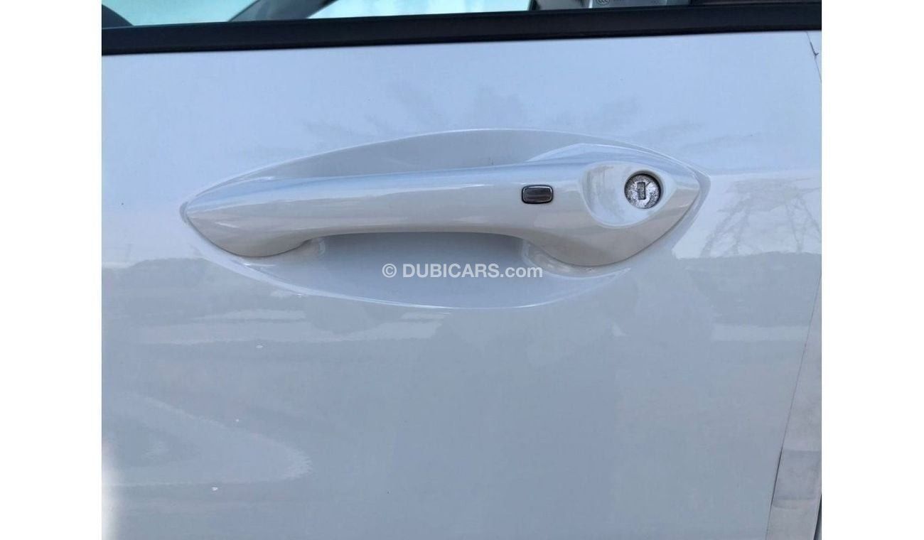 شيفروليه تراكر CHEVROLE_TRACKER_FULL_OPTIONS_1.3_PATROL_WHITE_GREY