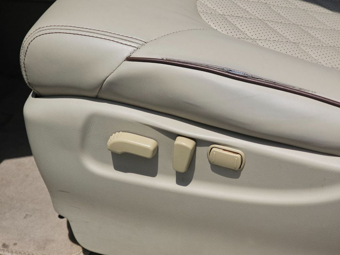 نيسان باترول SE T2 LEATHER