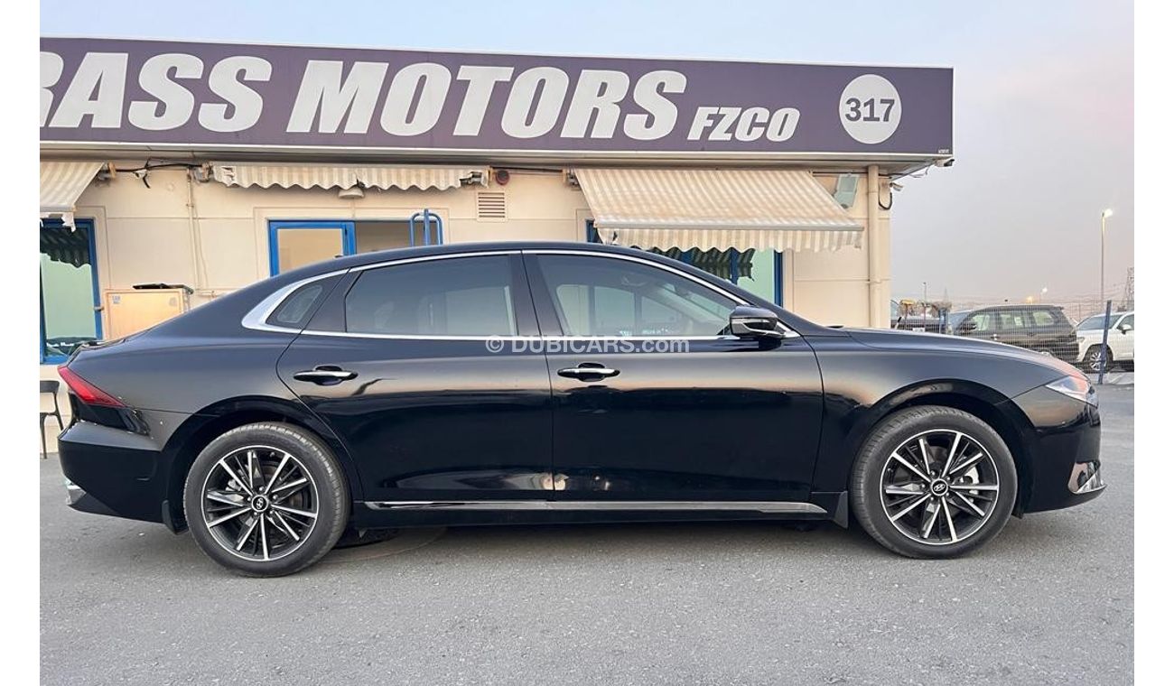 Hyundai Azera 3.5 L , full option