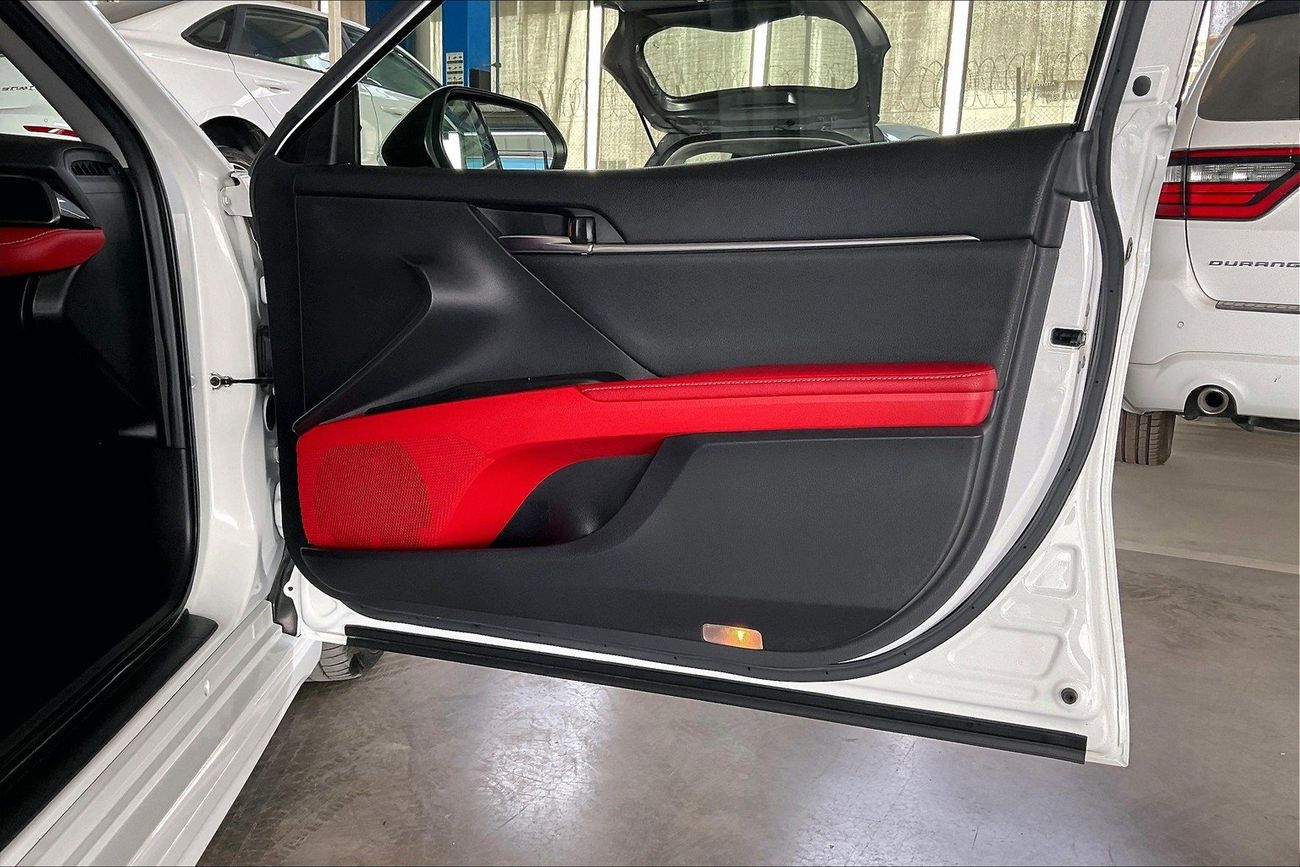 تويوتا كامري Sport | National Day Celebration | شامل الضمان | 0 ﺪﻔﻋﺓ ﺃﻮﻟﻯ