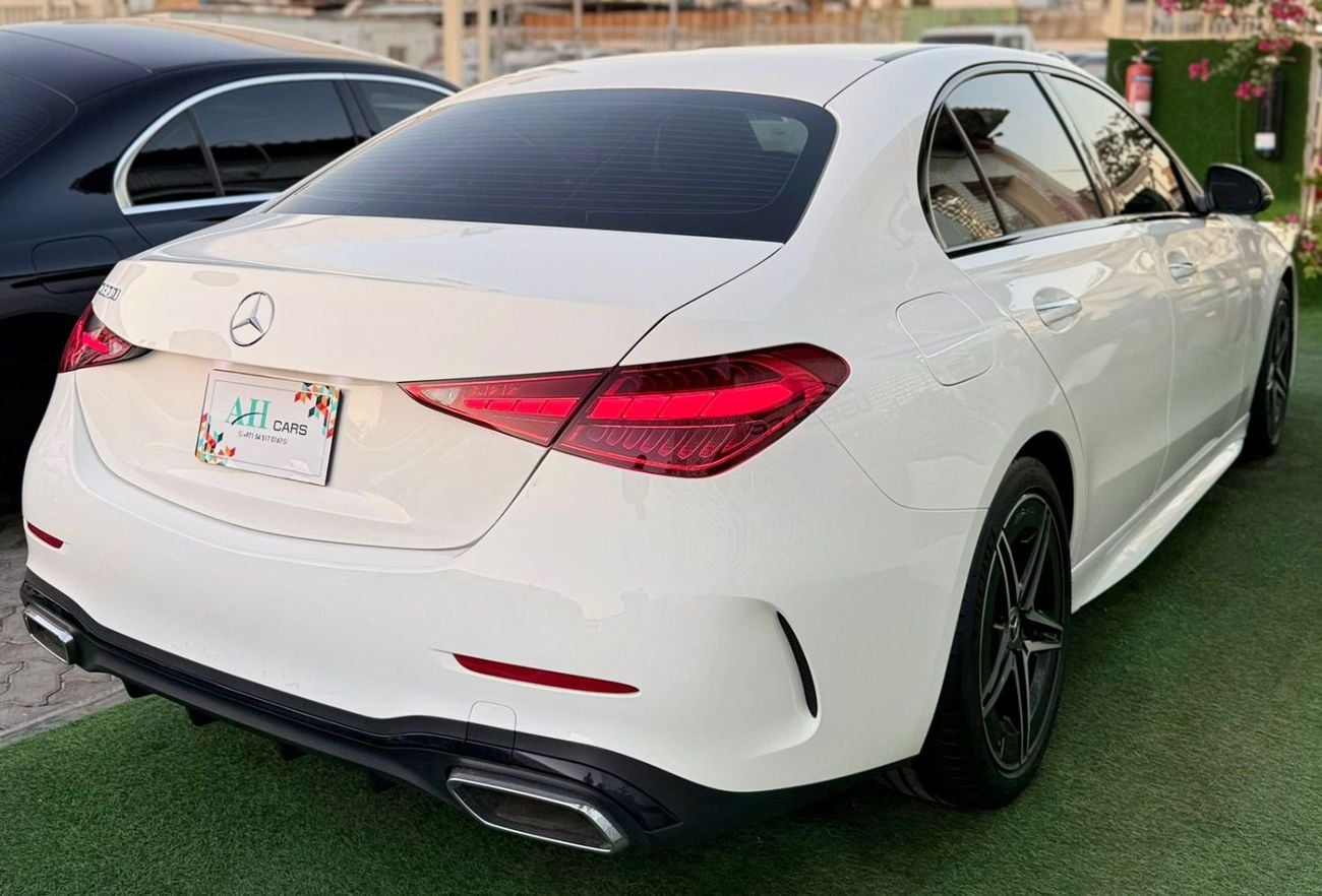 Mercedes Benz C300 STD PREMIUM