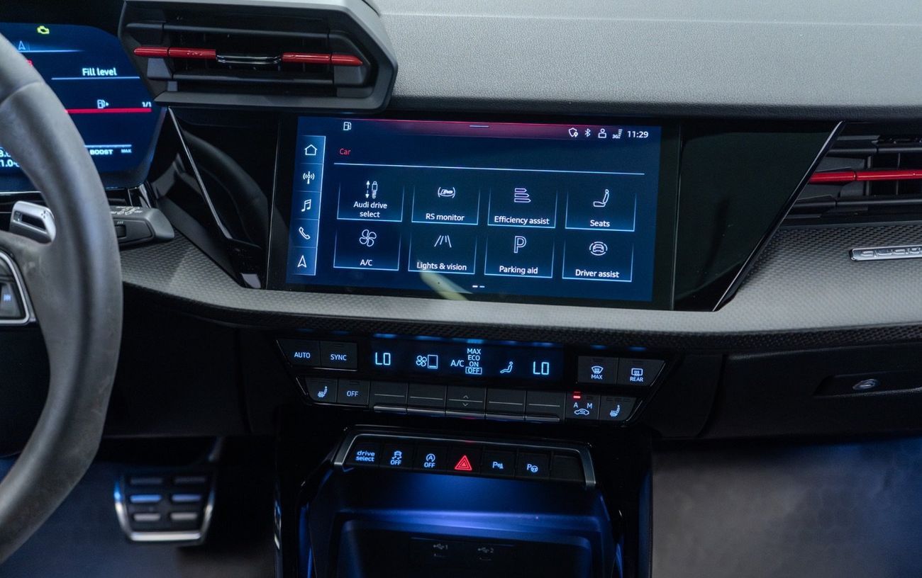 Audi RS3 TFSI quattro 2.5L Sportback 2023 Audi RS3 Quattro, Fully Loaded, Excellent Condition, European Specs