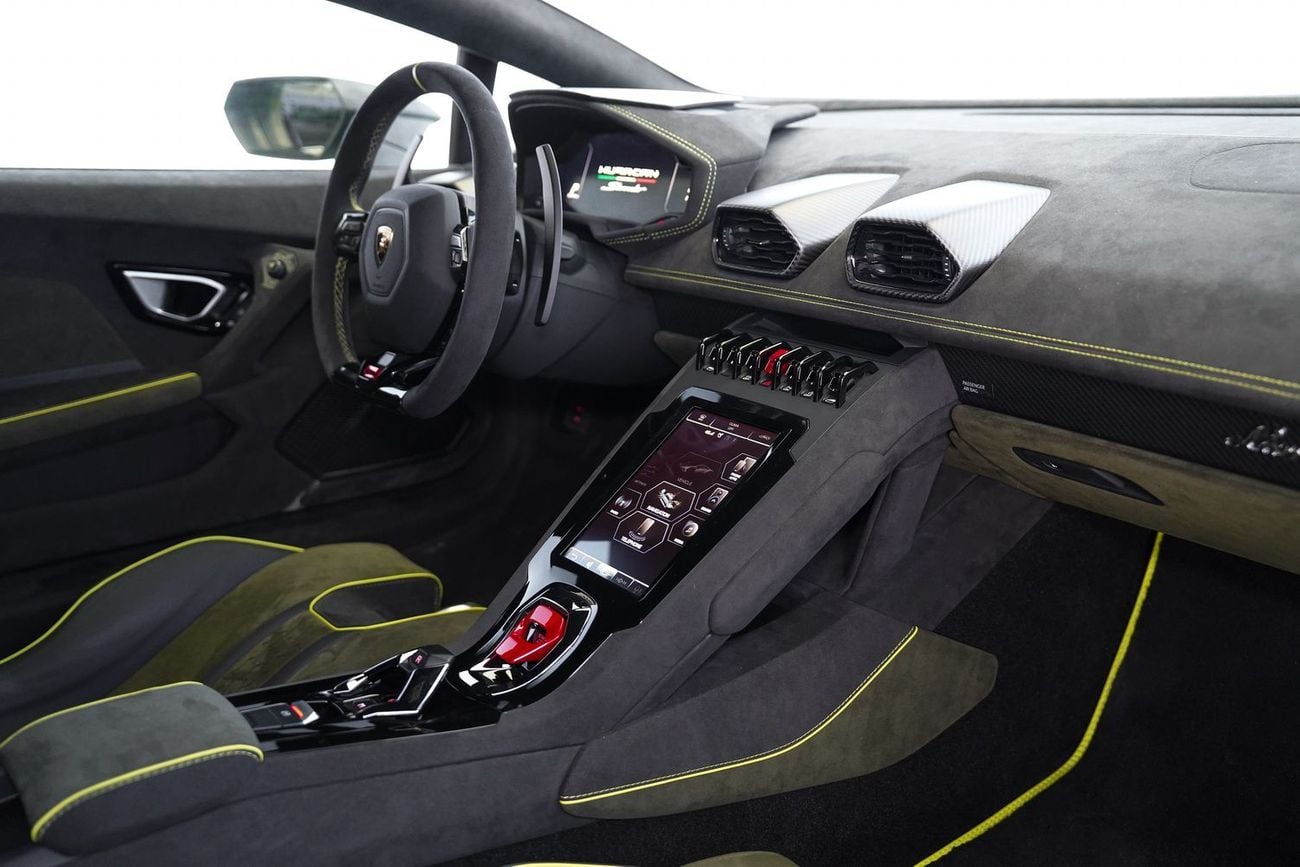 لامبورغيني هوراكان STERRATO 5.2L V10