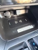 Toyota RAV4 XLE 2.5 L Full option Sunroof, push start