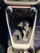 Toyota RAV4 XLE 2.5 L AWD leather seats, push start 2024