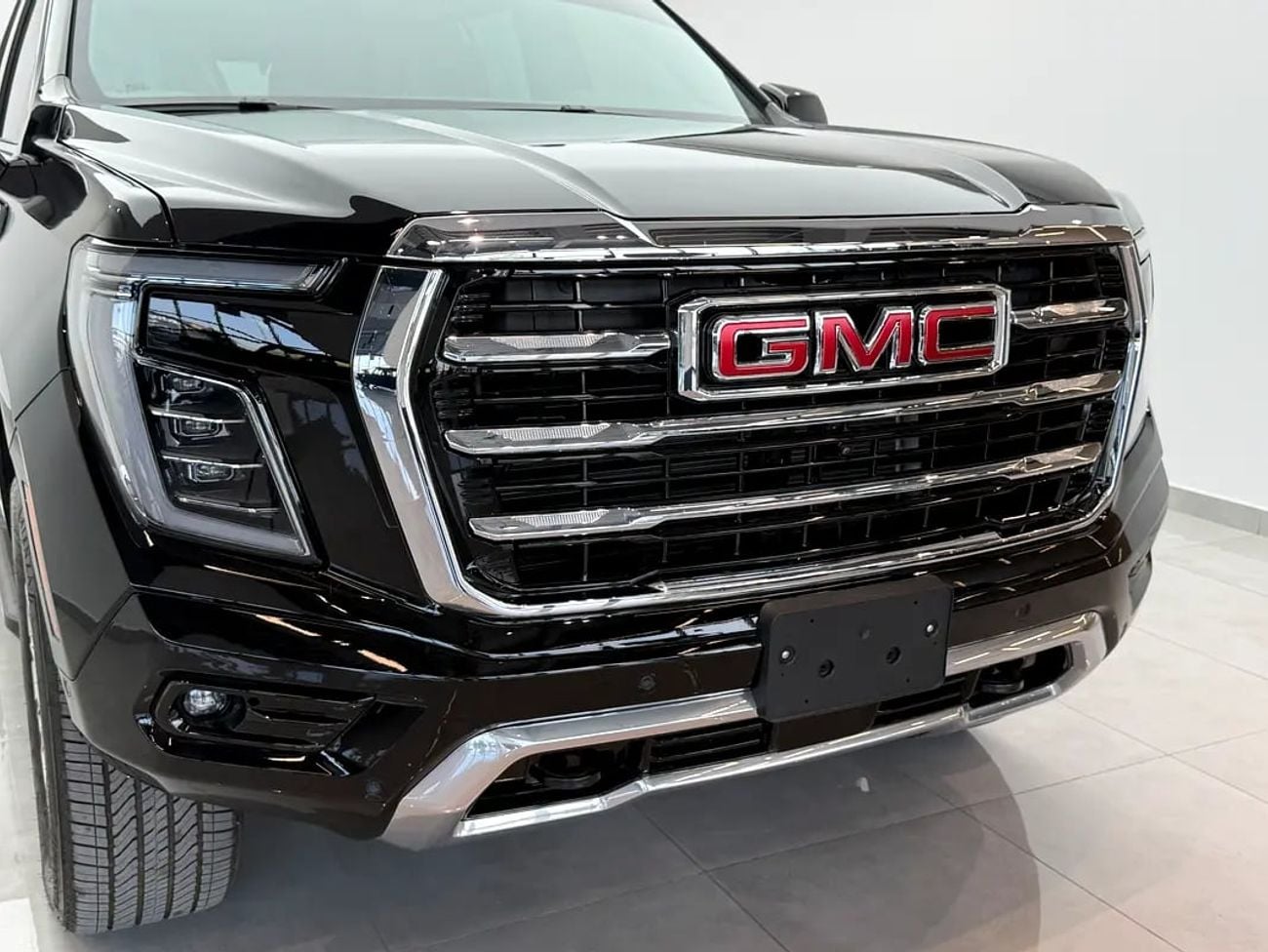 GMC Yukon Elevation - GCC Specs - Brand New!