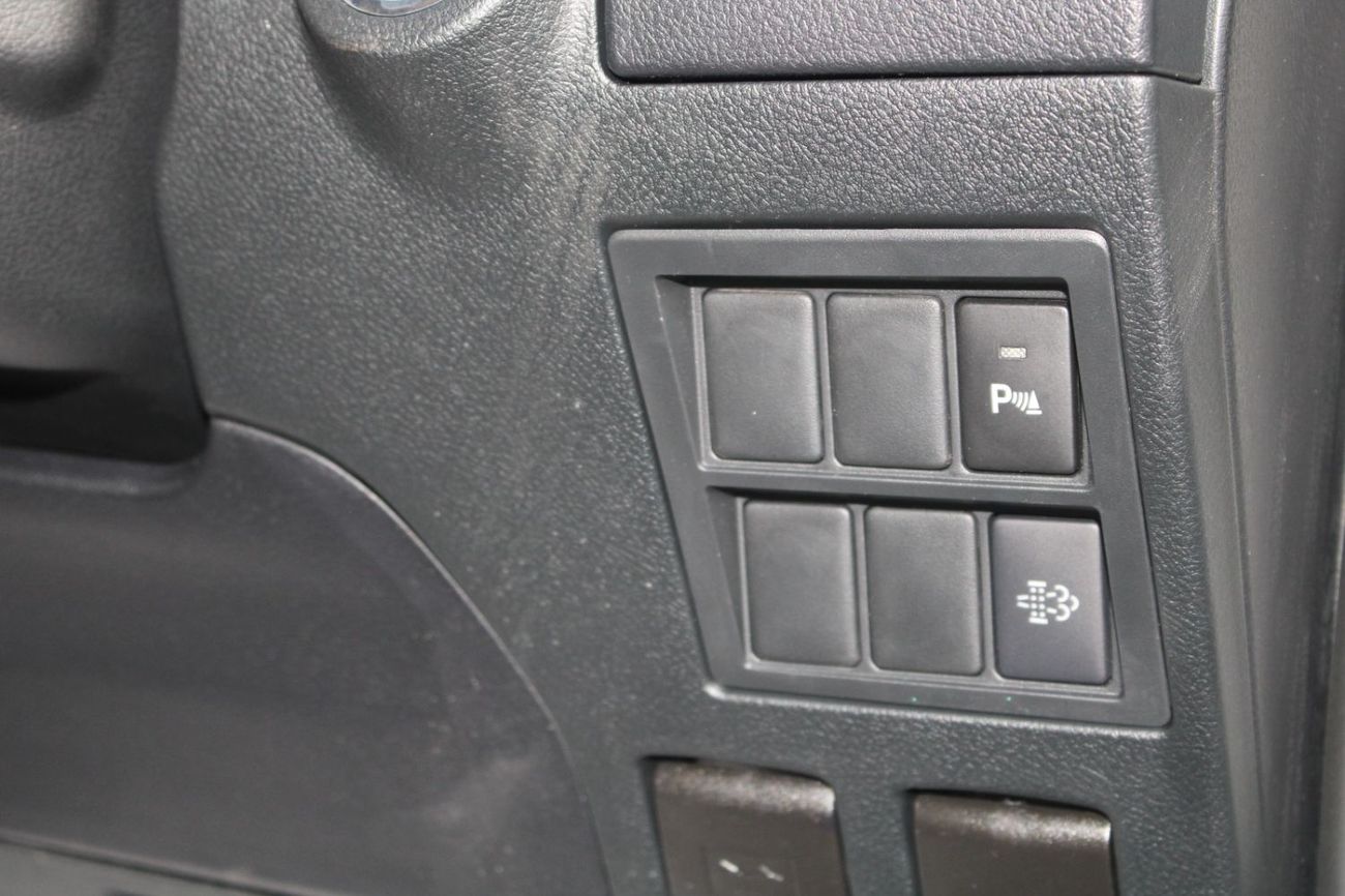 تويوتا هيلوكس TOYOTA HILUX 2.8L DIESEL DOUBLE CAB 4WD HIGH AUTO