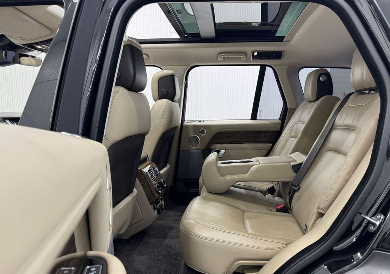 Land Rover Range Rover 2018 Range Rover Vogue HSE V6, June 2025 Land Rover Warranty, Full Land Rover Service History, GCC