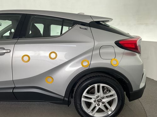 تويوتا CHR 1.8 VVT I-HYBRID VX AUTO | شامل الضمان | 0 ﺪﻔﻋﺓ ﺃﻮﻟﻯ