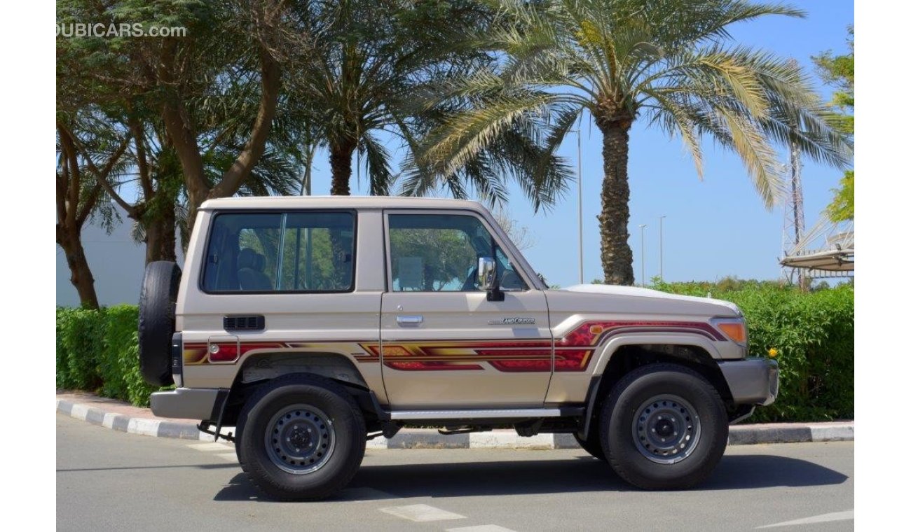 تويوتا لاند كروزر 71 HARDTOP 4.0L V6 PETROL MT