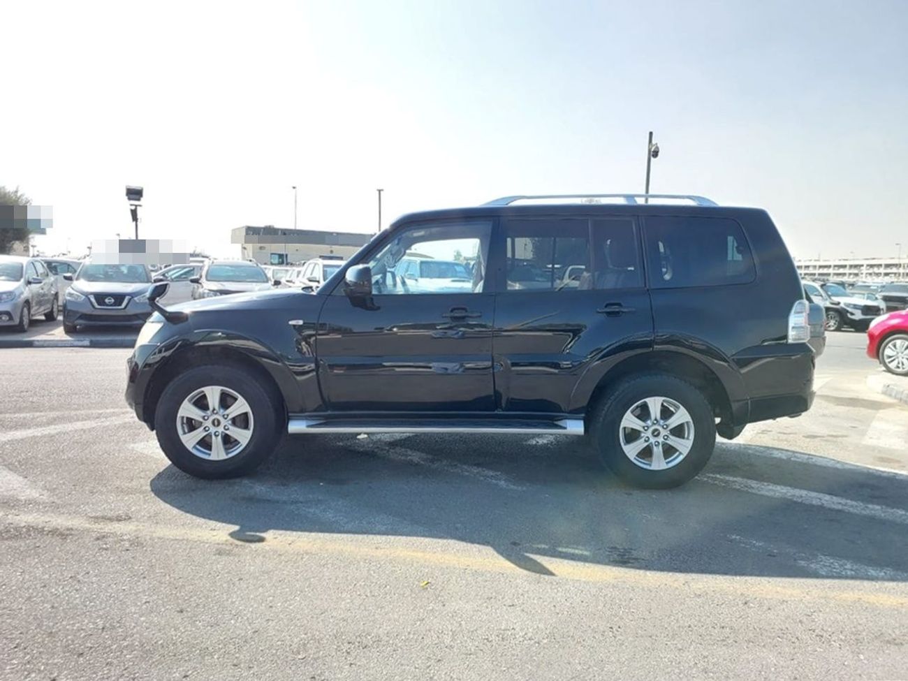 ميتسوبيشي باجيرو MITSUBISHI PAJERO SUV RHD 2018 MODEL 3.2 L DIESEL AUTOMATIC(PM01015)