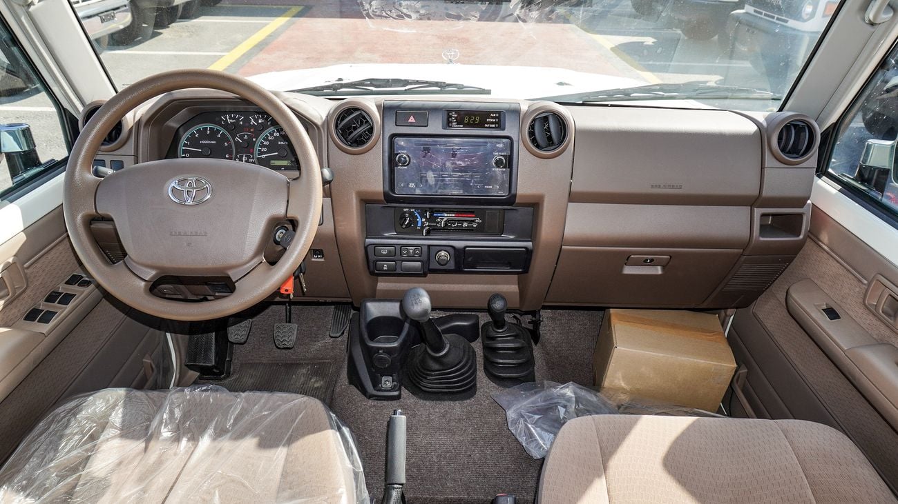 Toyota Land Cruiser 70 4.5L V8 Diesel M/T