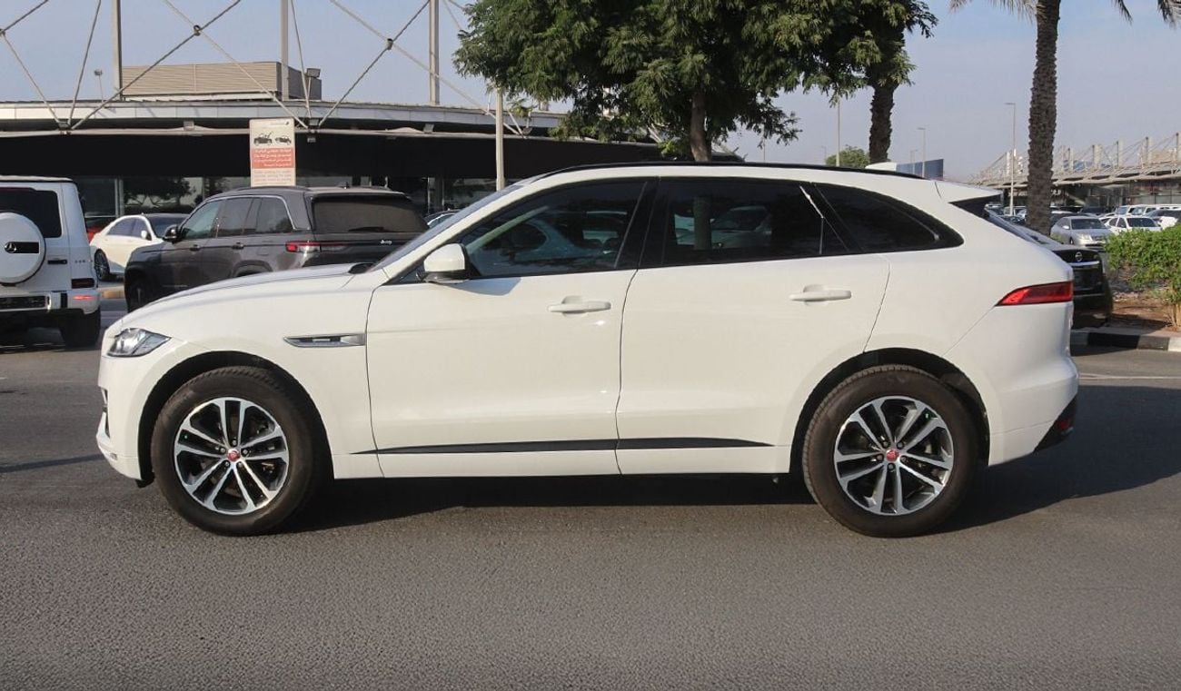 Jaguar F Pace Jaguar F-PACE R-Sport 2.0L Petrol A/T, Model 2018