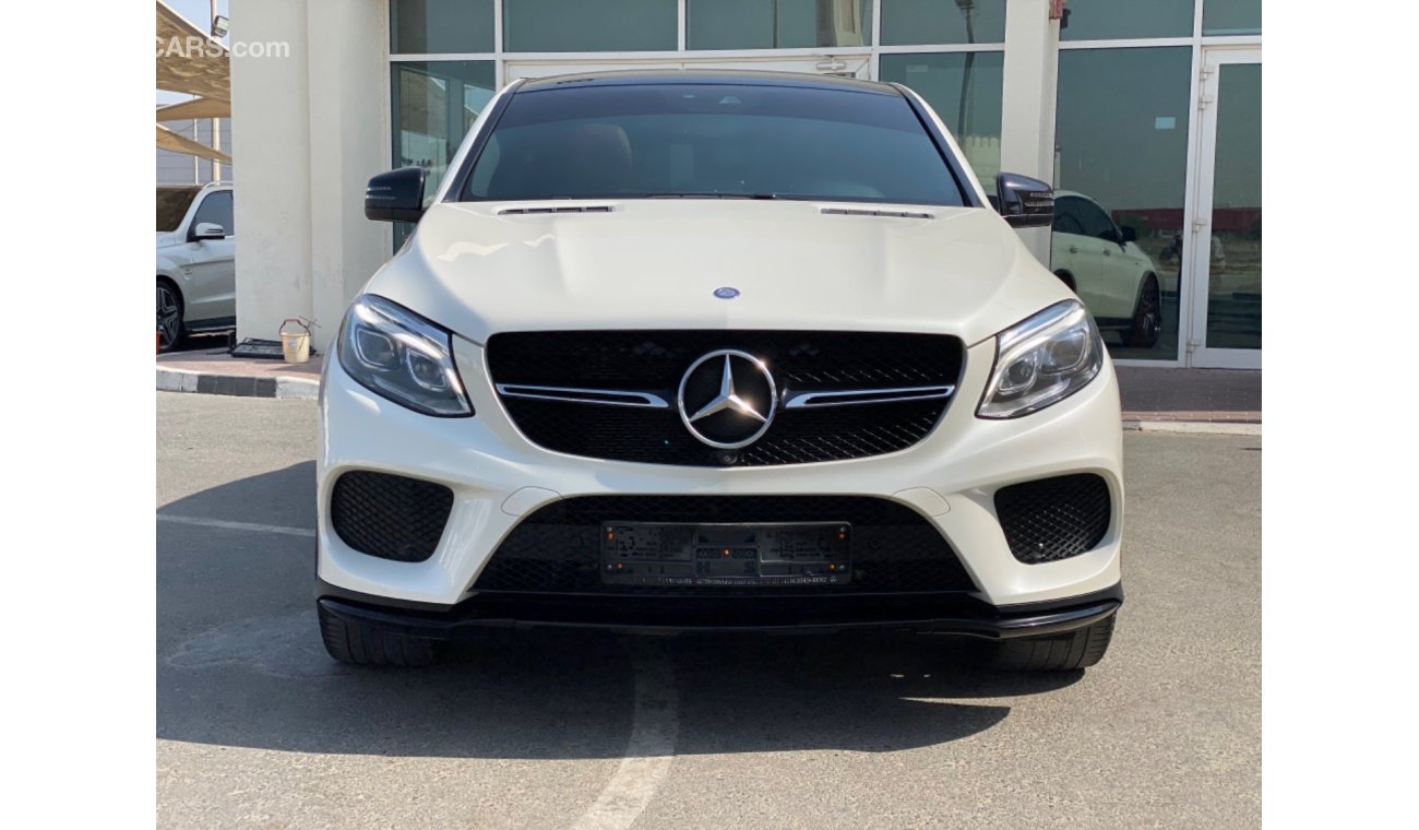 مرسيدس بنز GLE 450 AMG مرسيدس بنز جي ال اي 450 اي ام جي