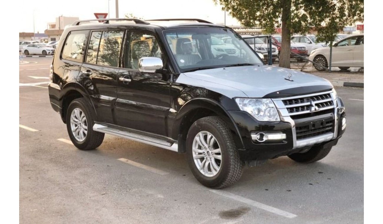 ميتسوبيشي باجيرو Petrol 3.5L AT 2019 Model GLS ( EXPORT ONLY )