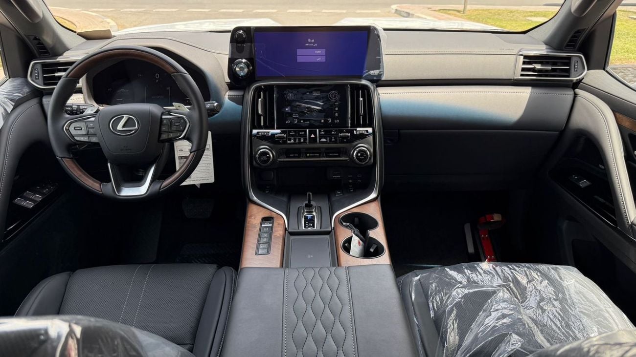 Lexus LX 700h Lexus LX700h VIP Hybrid 3.5L | 2025 | 0km | GCC