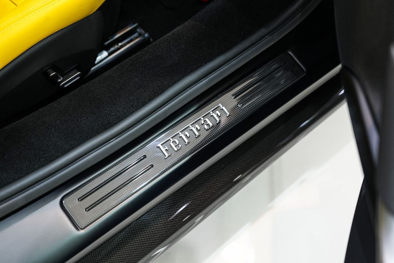 Ferrari 296 GTB 3.0T V6 PHEV Full Carbon Fiber Package, Daytona Seats, Carbon Fiber Wheels, Dealer Warranty + Servic