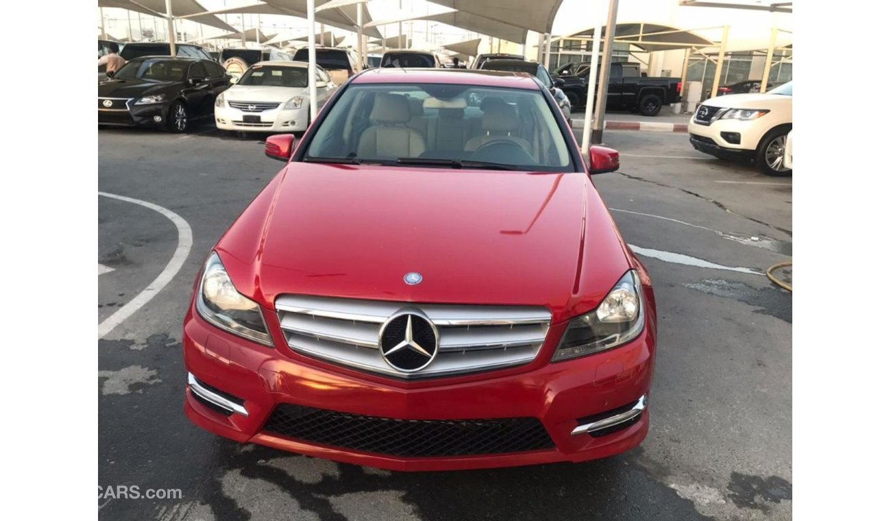 Mercedes-Benz C 300 Mercedes-Benz 2013 C300 custam paper very celen car for sale