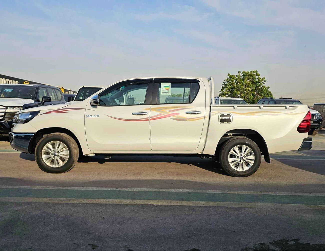 Toyota Hilux SR5 / NARROW BODY / A/T / 2.7L V4 PETROL / DVD+ CAMERA / FULL OPTION (CODE #  HP2F2)