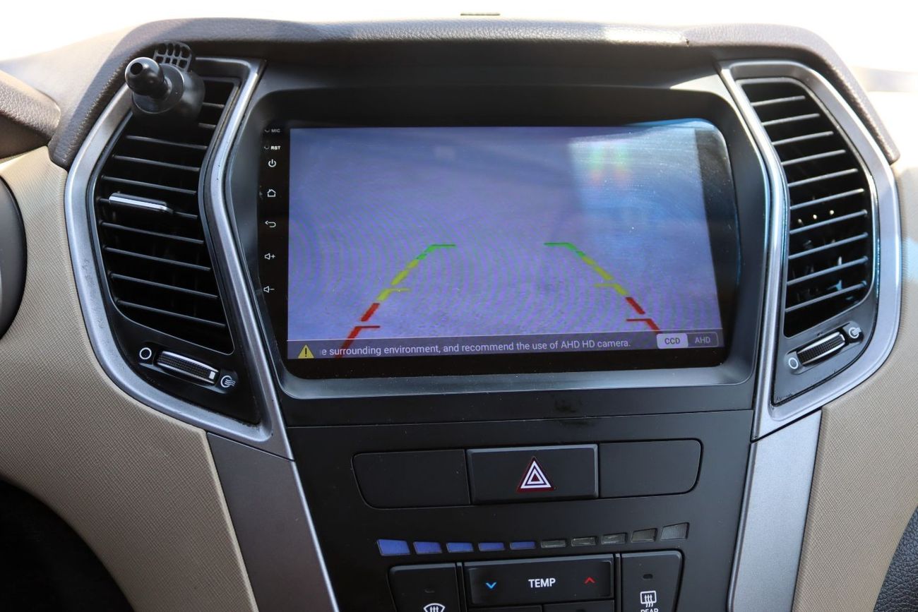 هيونداي سانتا في GL 2.4L FWD