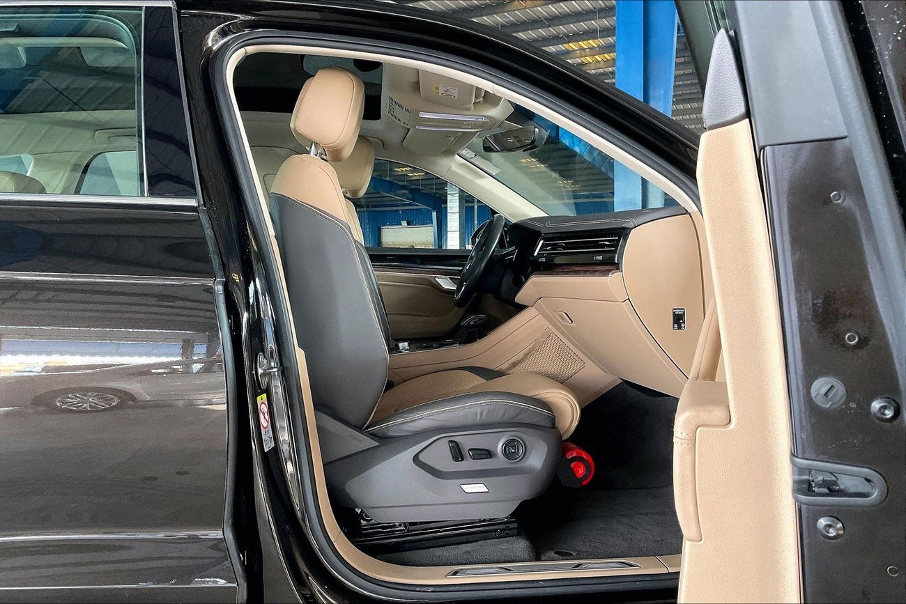 Volkswagen Touareg Highline | Guaranteed Warranty | 0 Down Payment