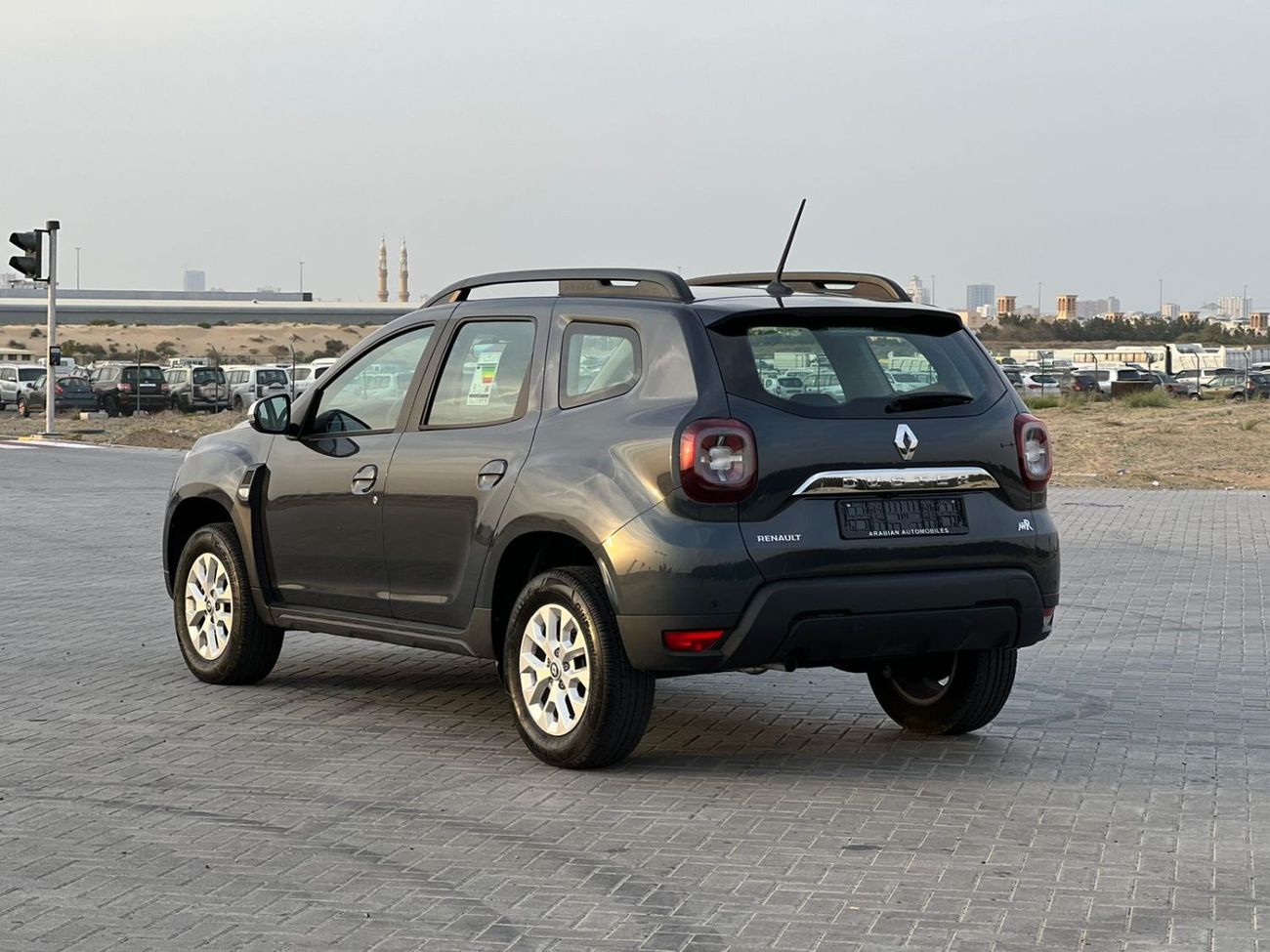 رينو داستر LE 1.6L