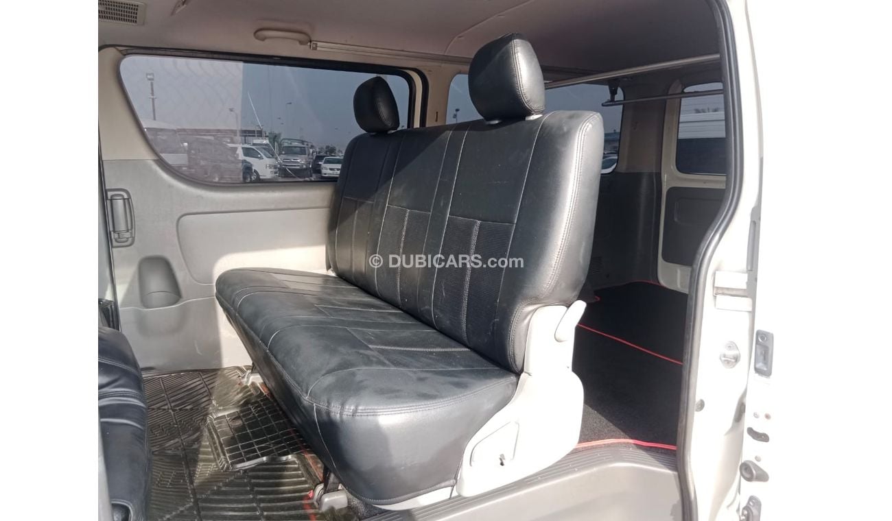 تويوتا هاياس TOYOTA HIACE VAN RIGHT HAND DRIVE(PM46703)