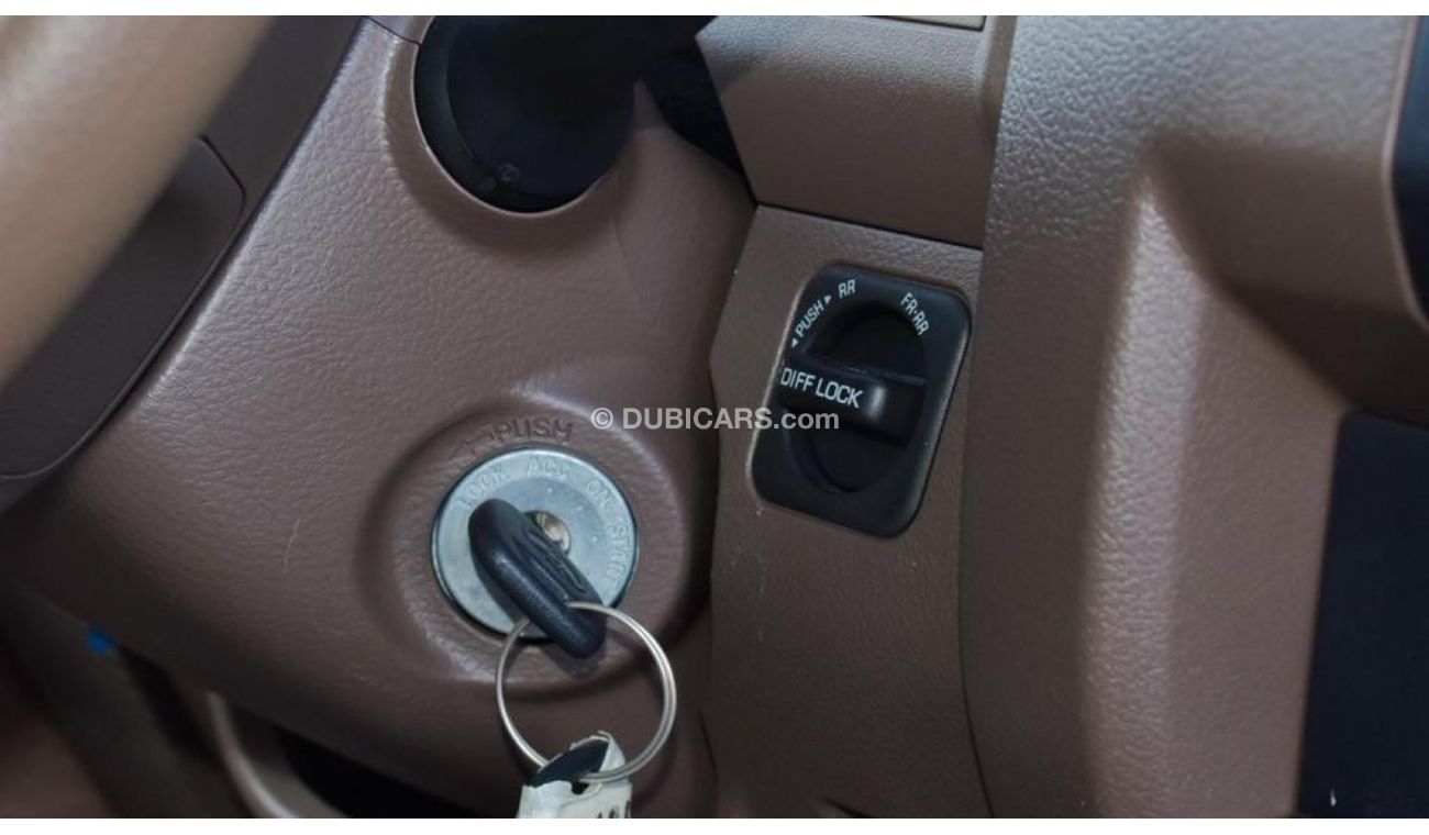 Toyota Land Cruiser Pick Up TOYOTA LAND RUISER PICK-UP 4.0L 6CYL (STANDARD) 2023