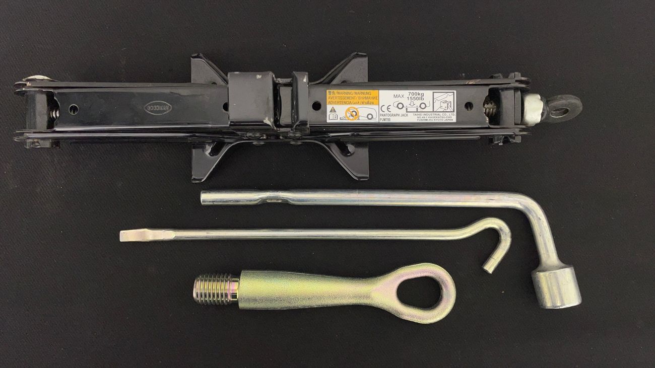 ميتسوبيشي اتراج GLX HIGHLINE 1.2 | بدون دفعة مقدمة | اختبار القيادة في المنزل