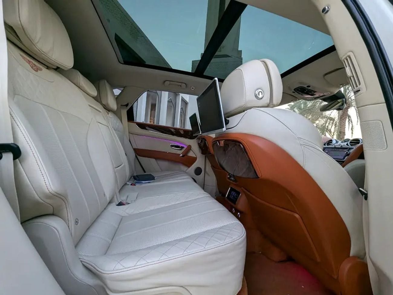 Bentley Bentayga W12 AWD GCC Specs