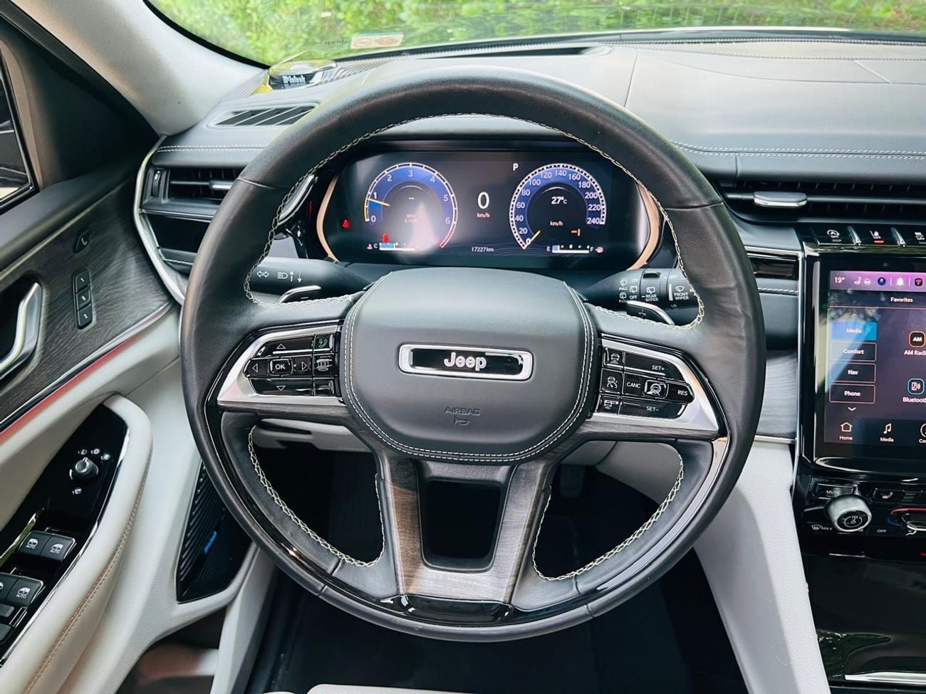 جيب جراند شيروكي Overland 3.6L