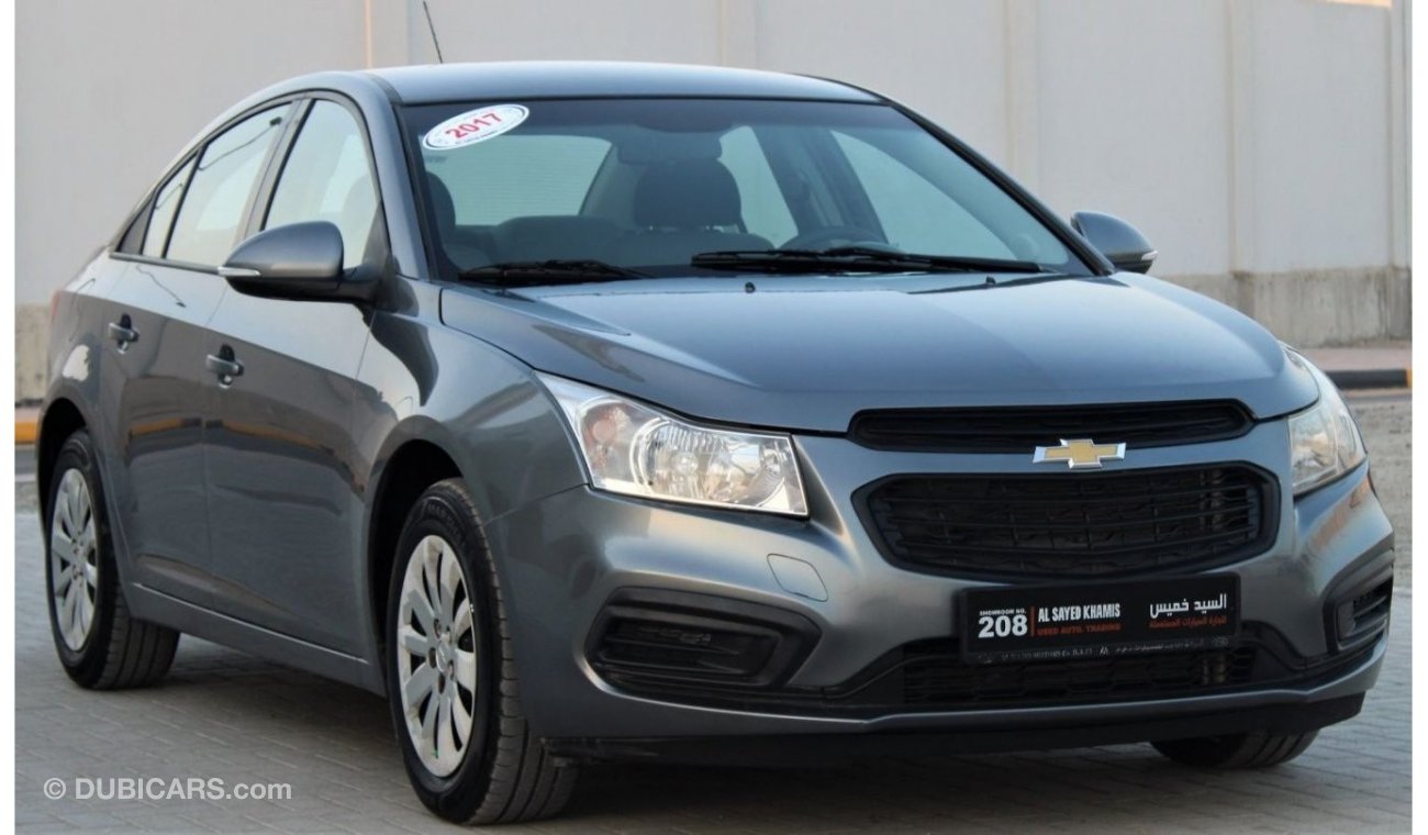 Chevrolet Cruze Chevrolet Cruze 2017, GCC, in excellent condition, without accidents, very clean from inside and out