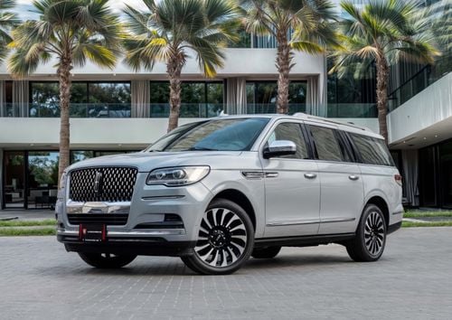 Lincoln Navigator PRESIDENTIAL Navigator Presidential | 4,328 P.M | 0% Downpayment | Excellent Condition!