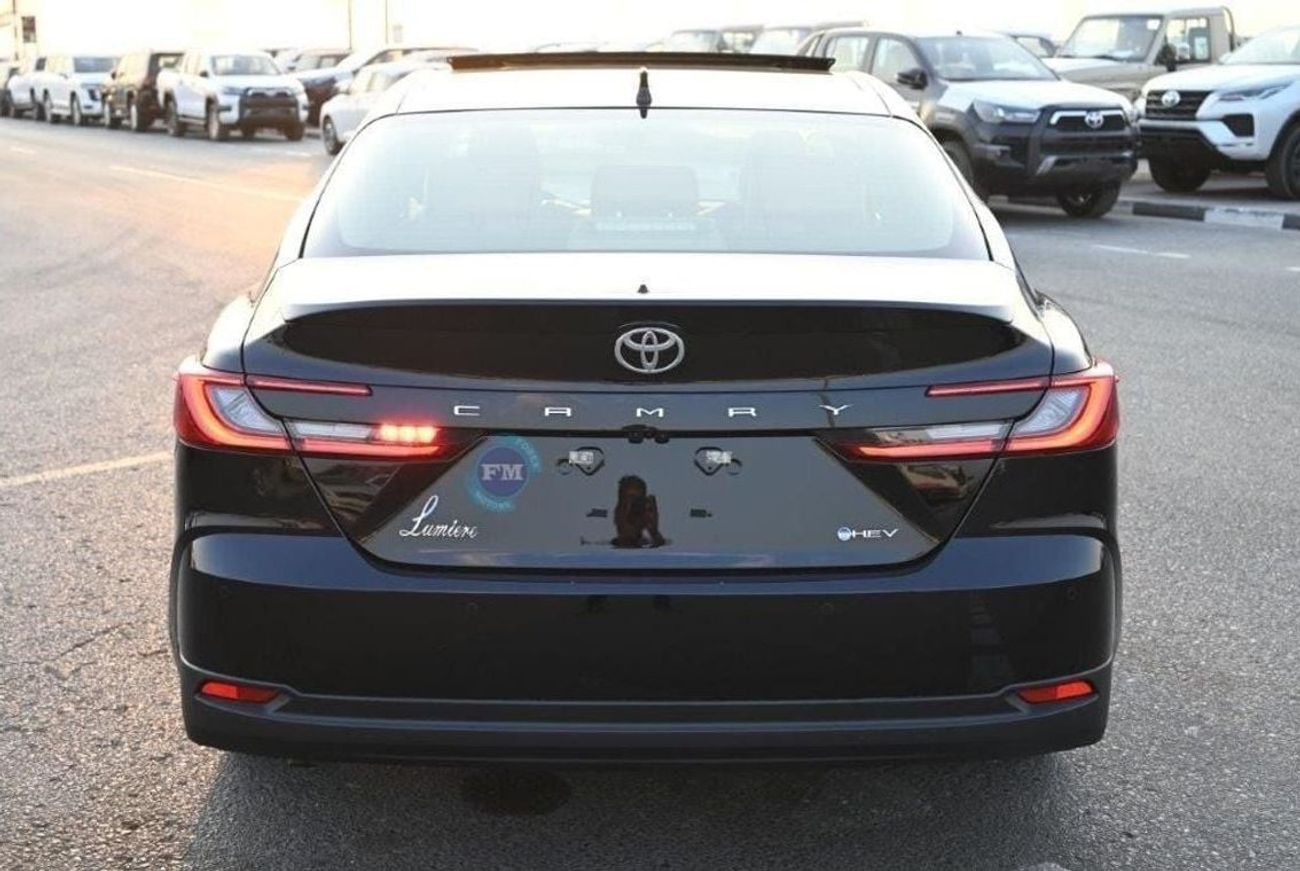 Toyota Camry Hybrid Lumiere 2.5L Petrol 5 Seater Automatic