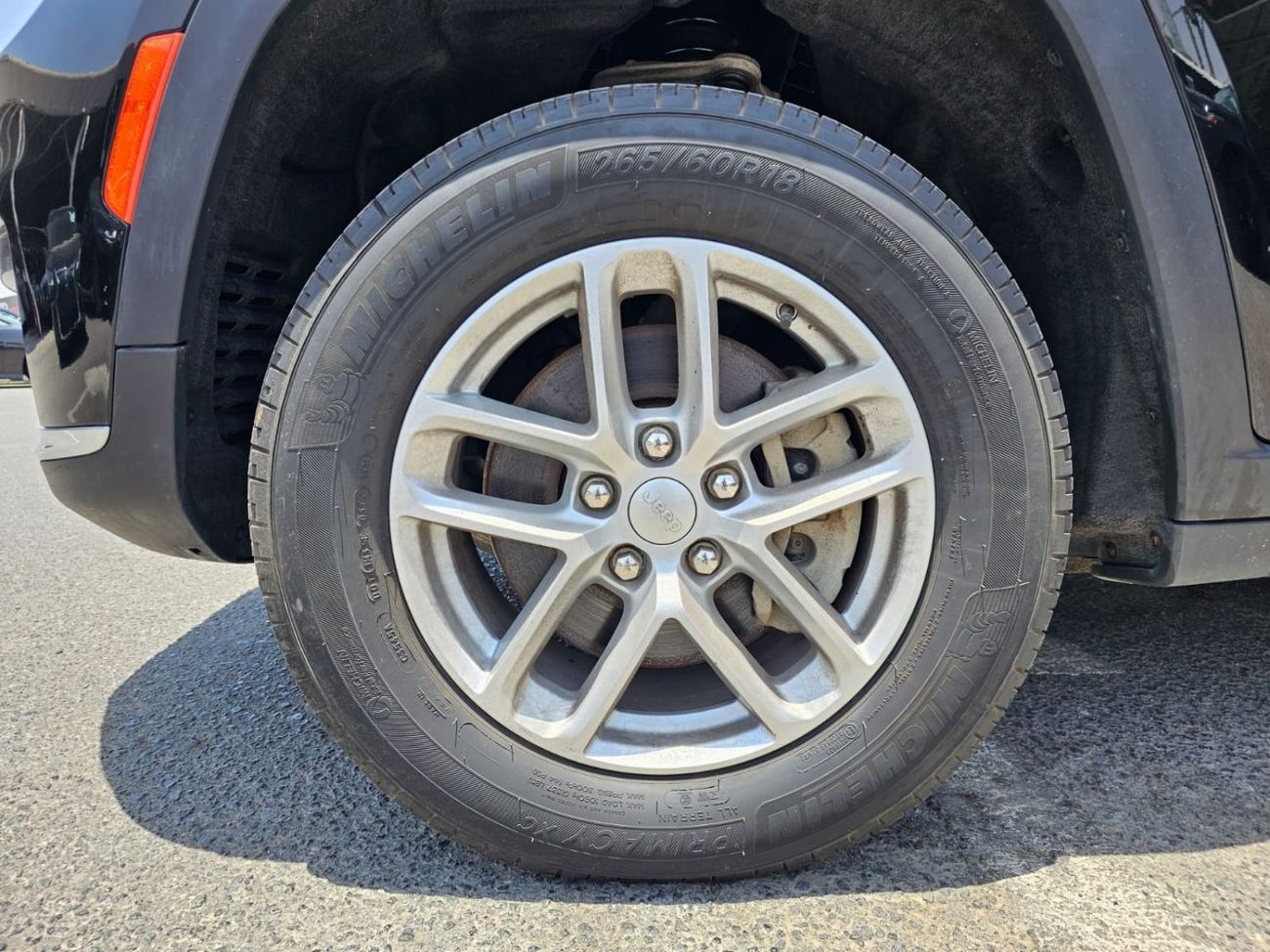 جيب جراند شيروكي